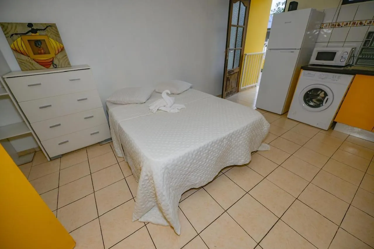 Apartment Cozy Studio Couleurs Pays Le Lamentin Martinique