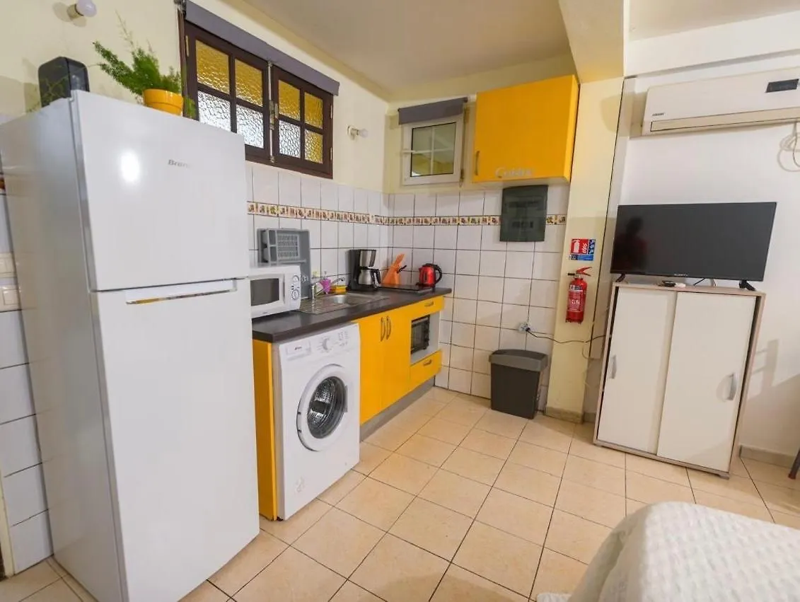 Cozy Studio Couleurs Pays Le Lamentin 0*,  Martinique