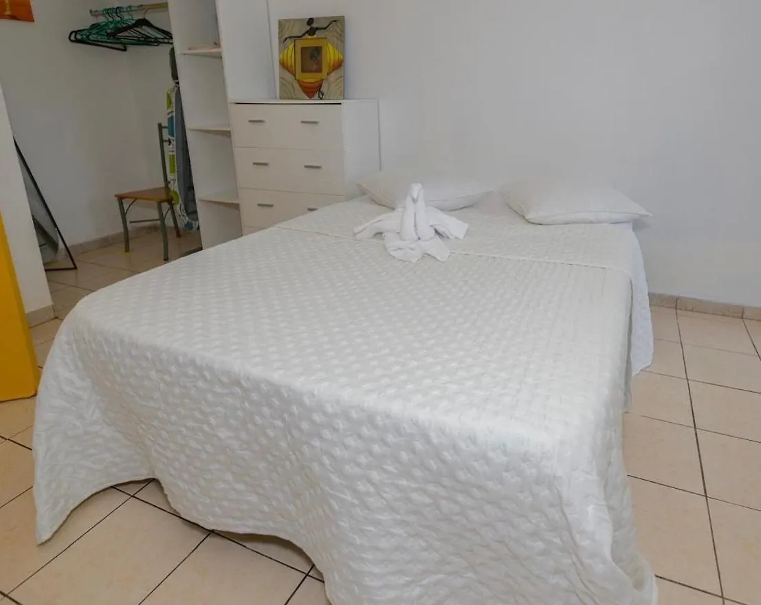 Cozy Studio Couleurs Pays Le Lamentin 0*,  Martinique